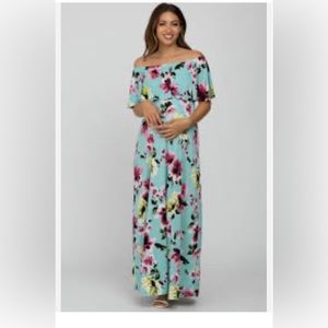 Ladies long mint floral maxi dress, new with tag.  Size large.